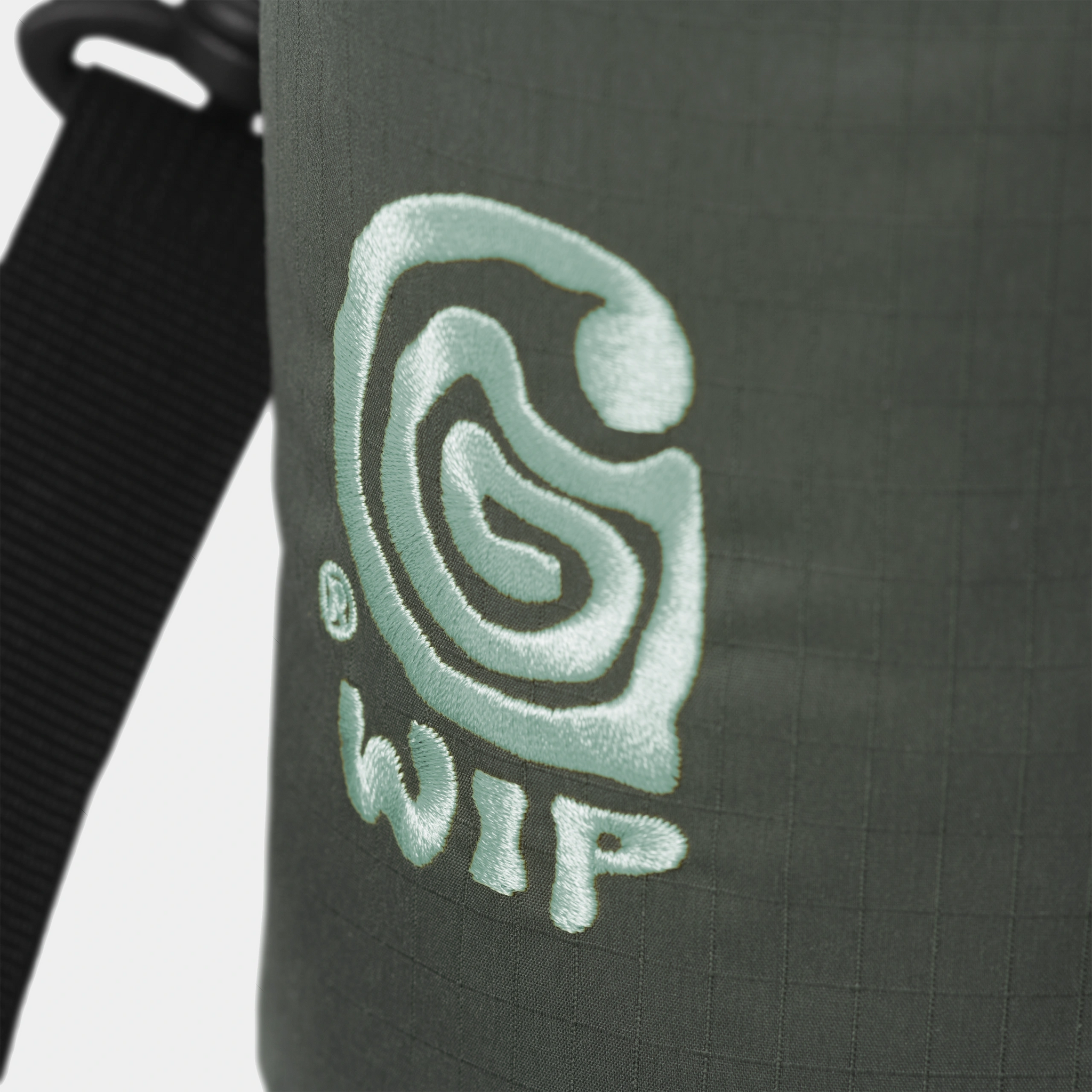 Helix Irwin Bag